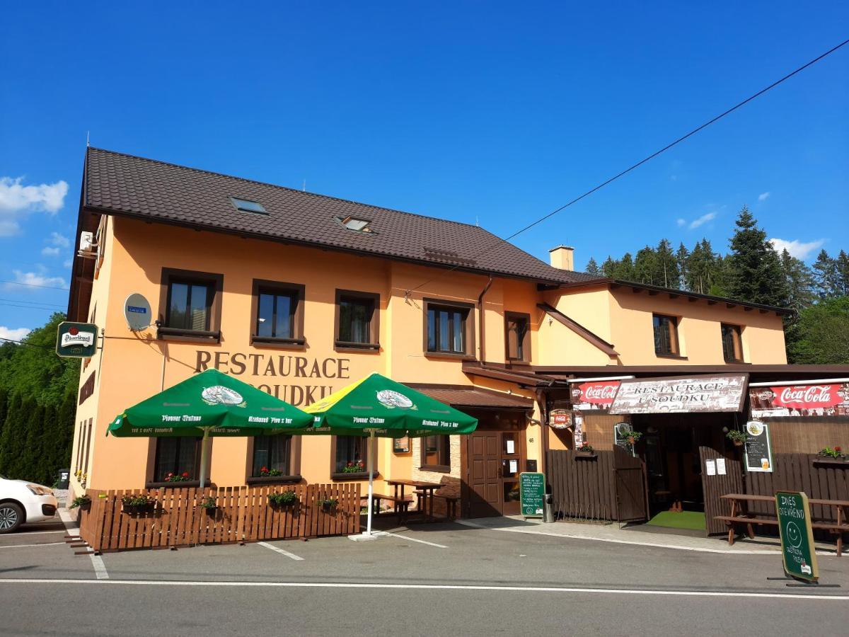 Rodinny Pension U Soudku Rudník Exteriör bild