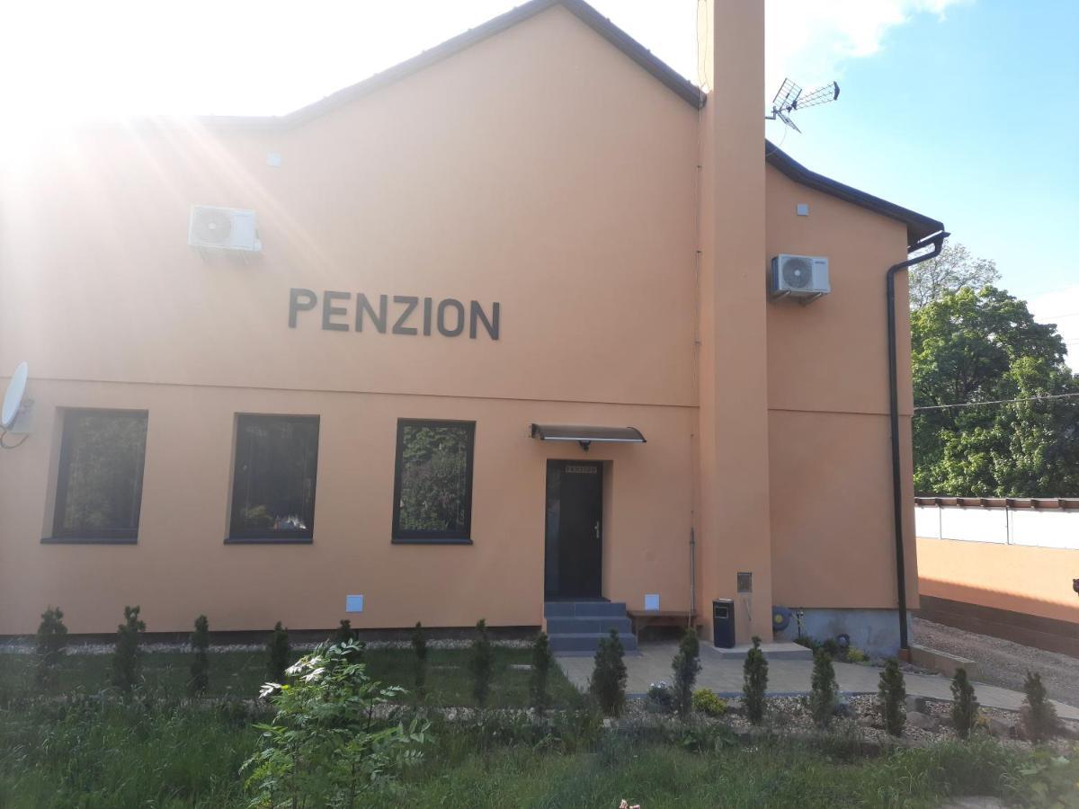 Rodinny Pension U Soudku Rudník Exteriör bild