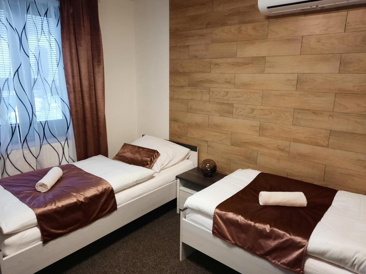 Rodinny Pension U Soudku Rudník Exteriör bild