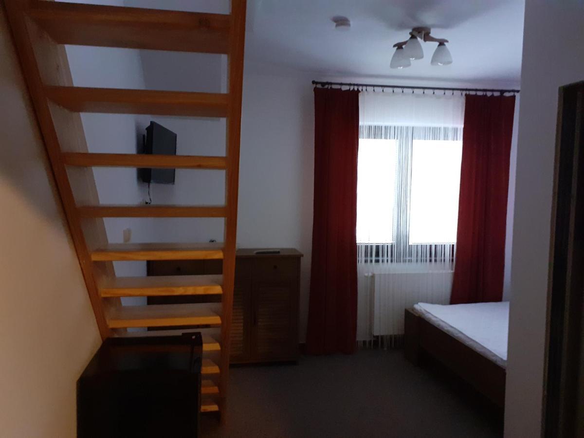 Rodinny Pension U Soudku Rudník Exteriör bild